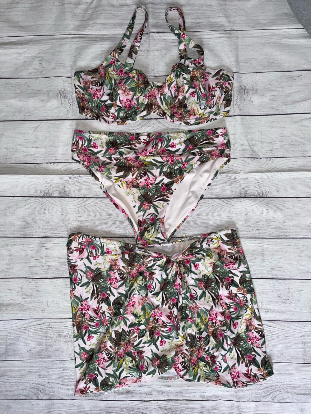 Victoria's Secret Tropical Bikini Set